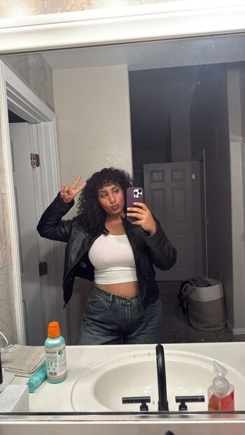 🔥 Curlywurdy page leaked private photo uncensored full