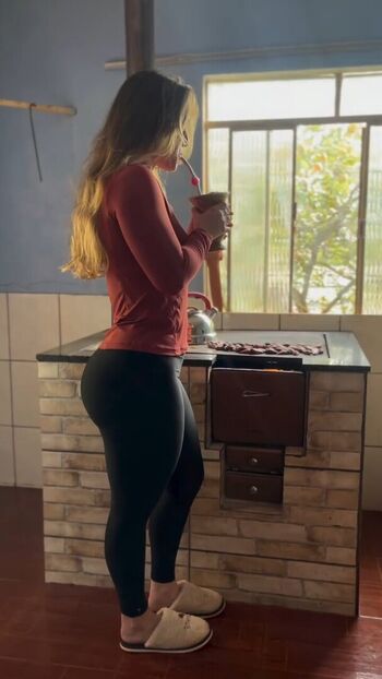 Curvy Goddesses