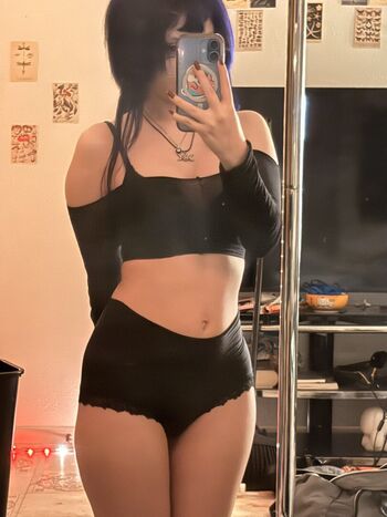 CyntheticDoll