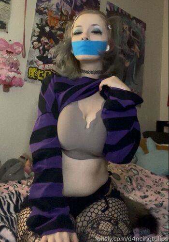 Full leaked Dncingtulips private onlyfans photo