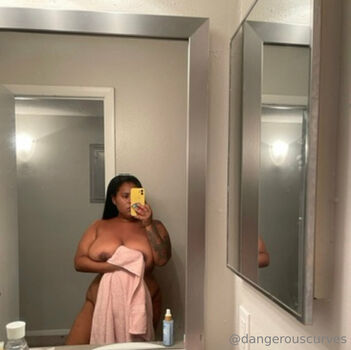 Full leaked Dangercurves private onlyfans photo