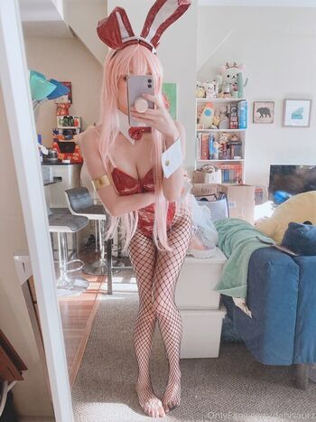Full leaked Danisaurz page private onlyfans photo