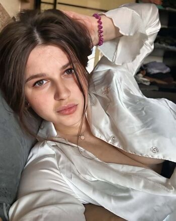 Daria Khudozhnitsa
