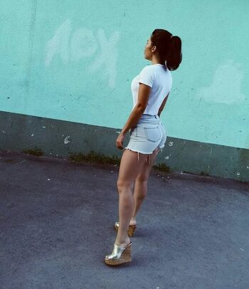 Full leaked Dariaostro private onlyfans photo