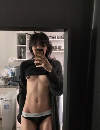 Full leaked Deathlooming private onlyfans photo