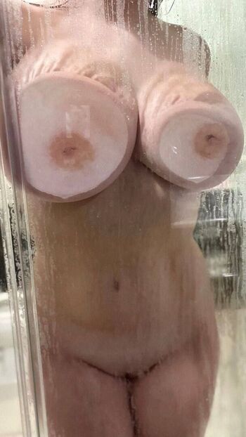 Full leaked Delfysele private onlyfans photo