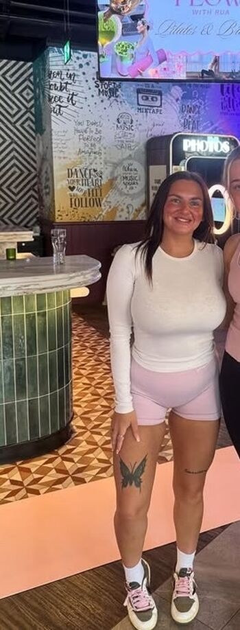 Demi-Lee