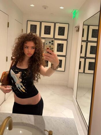 🔥 Demitra kalogeras page leaked private photo uncensored full