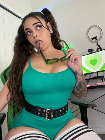 🔥 Dessiedesires leaked private photo uncensored full