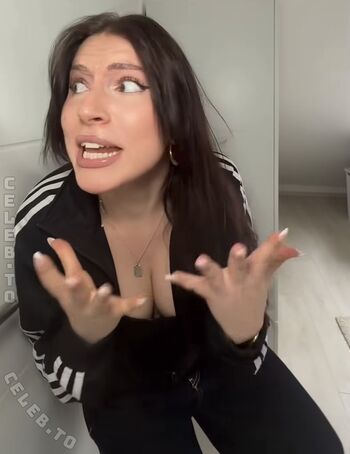 Full leaked Diesejennii private onlyfans photo