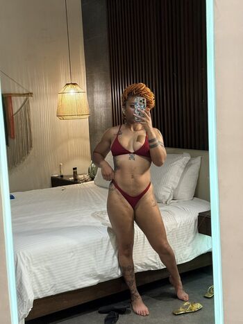 Full leaked Diiliite private onlyfans photo