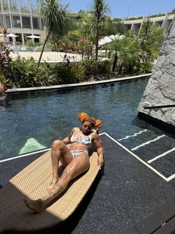 Full leaked Diiliite private onlyfans photo