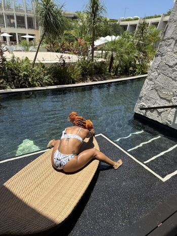 Full leaked Diiliite private onlyfans photo