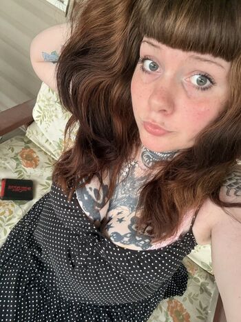Full leaked Dinomufin private onlyfans photo