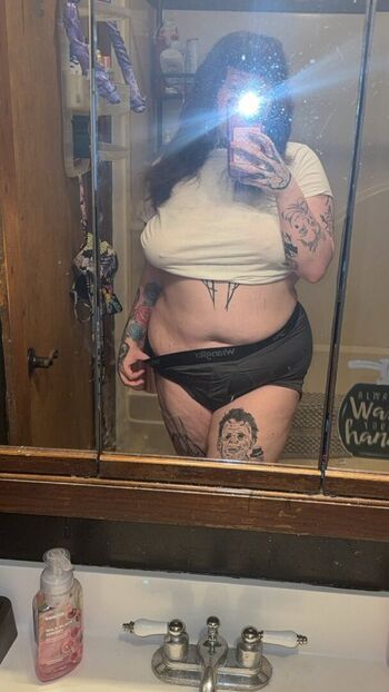 Full leaked Dinomufin private onlyfans photo