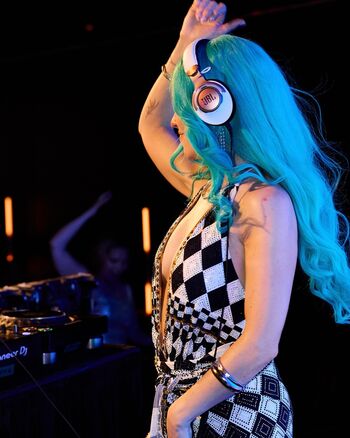 DJ Tigerlily