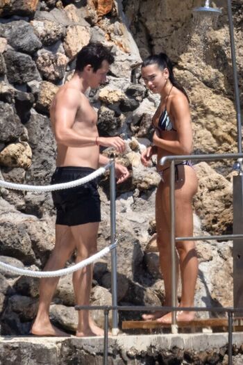 Dua Lipa
