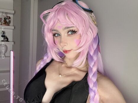 Full leaked Duckie cos  page private onlyfans photo