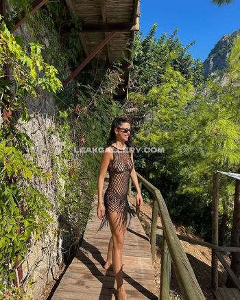 Full leaked Ela yrkl private onlyfans photo