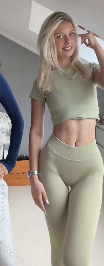 Full leaked Elena zoe private onlyfans photo