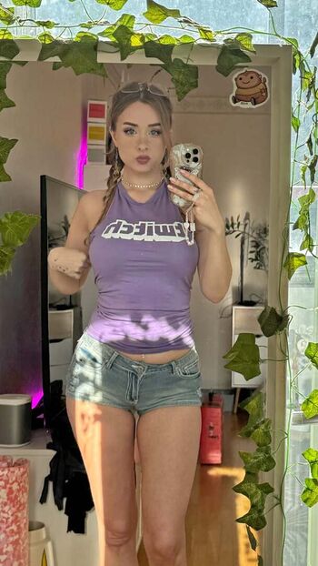 Full leaked Elina twich private onlyfans photo
