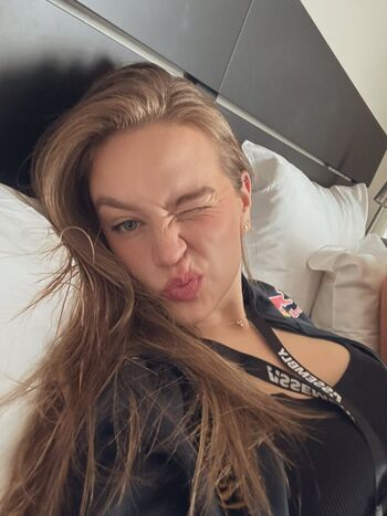 ElinaJasmin