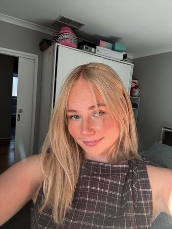 Full leaked Eliseafterdarkk private onlyfans photo