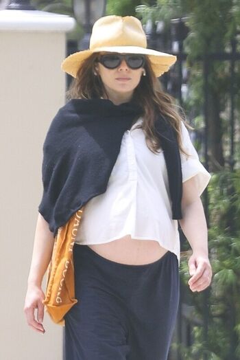 Full leaked Elizabeth olsen private onlyfans photo