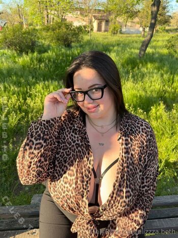 Full leaked Elizabeth swon private onlyfans photo