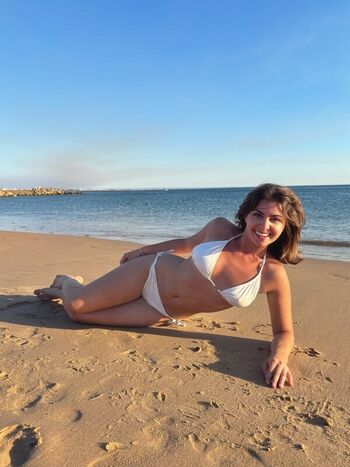 Full leaked Elizzle private onlyfans photo