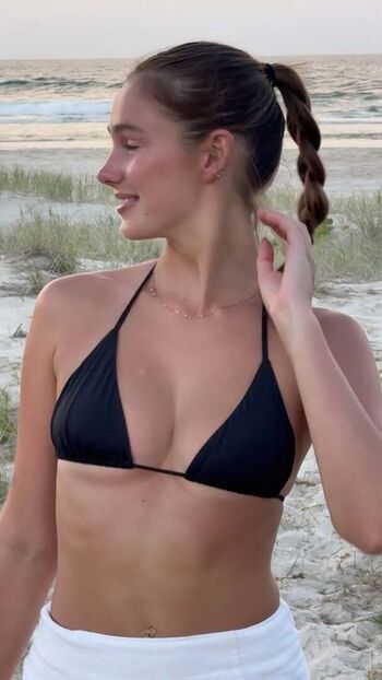 Full leaked Ella alexandra private onlyfans photo