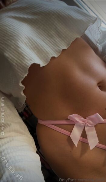 Full leaked Ella petite private onlyfans photo