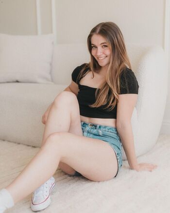 Ella Rene