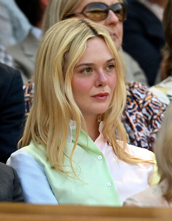 Full leaked Elle fanning private onlyfans photo
