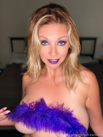 Full leaked Ellelyon exclusive private onlyfans photo
