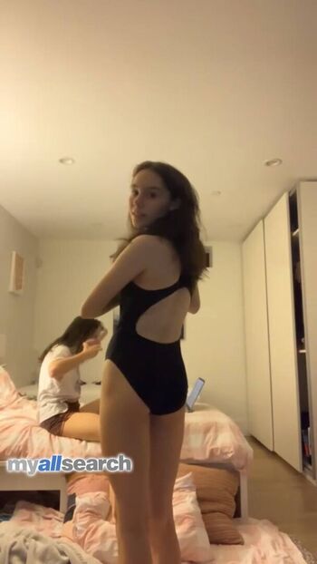 Full leaked Elleoc private onlyfans photo