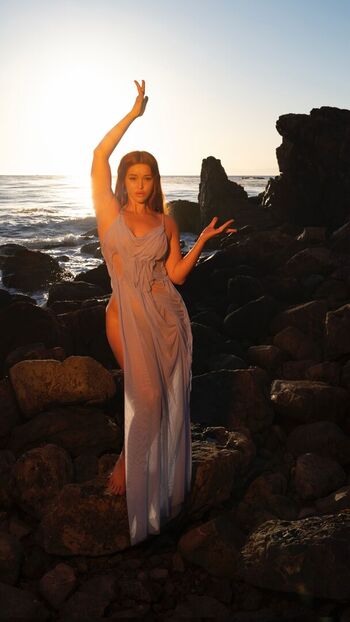 Elley Duhé