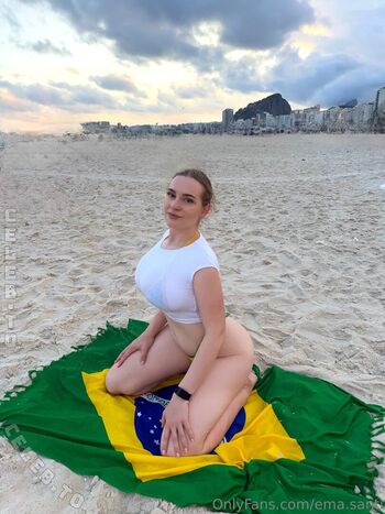 🔥 Ema santi  page leaked private photo uncensored full