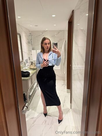 🔥 Ema santi leaked private photo uncensored full