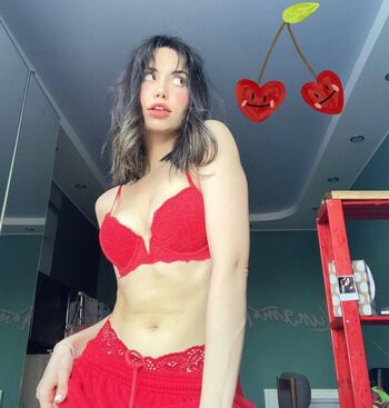Full leaked Emelevskaya private onlyfans photo