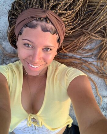 Full leaked Emiireuh private onlyfans photo
