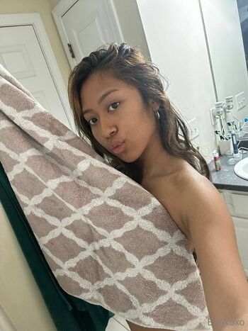 emikoxo