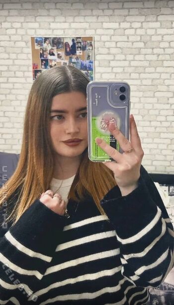 Full leaked Emiliacouple private onlyfans photo