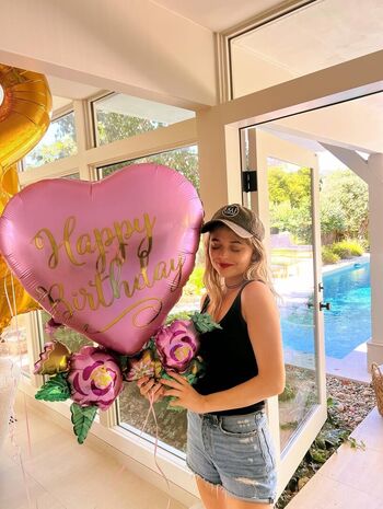 Full leaked Emily alyn lind private onlyfans photo