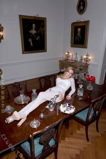 Full leaked Emily atack page private onlyfans photo
