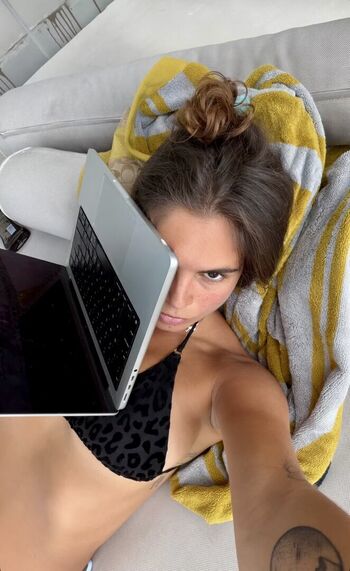 Full leaked Emily bonani private onlyfans photo