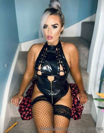 Full leaked Emily jones private onlyfans photo