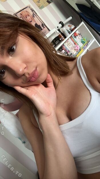 Full leaked Emilyynl page private onlyfans photo