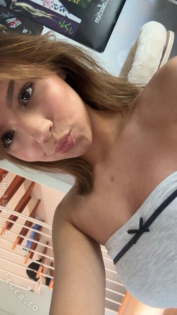 Full leaked Emilyynl page private onlyfans photo