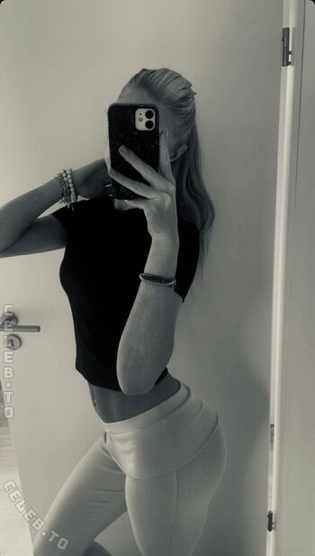 Full leaked Emma jelschen private onlyfans photo